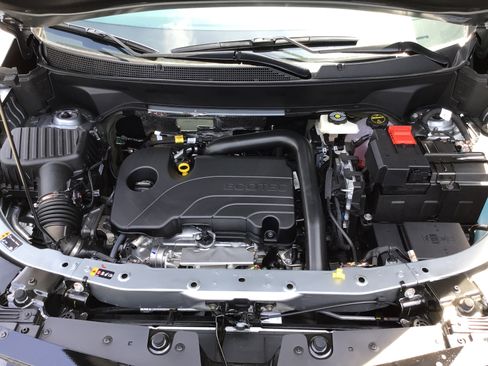 New 2026 Chevrolet Equinox RS w/ LPO, Floor Liner Package FWD image 24