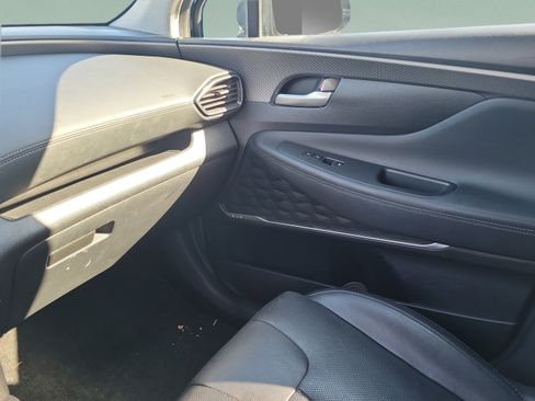Used 2020 Hyundai Santa Fe SEL FWD image 22