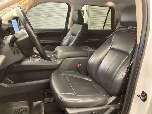 Used 2022 Ford Expedition XLT RWD image 20