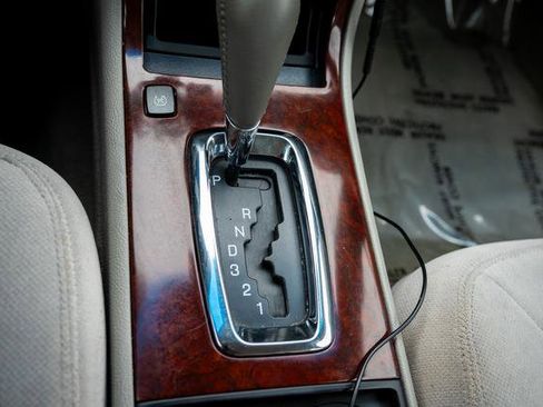 Used 2008 Buick Lucerne CX FWD image 34