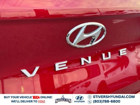 New 2026 Hyundai Venue SE image 13