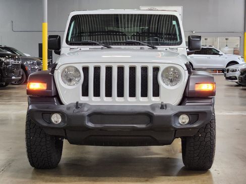 Used 2021 Jeep Wrangler Sport AWD/4WD image 2