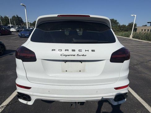 Used 2018 Porsche Cayenne Turbo AWD/4WD image 6