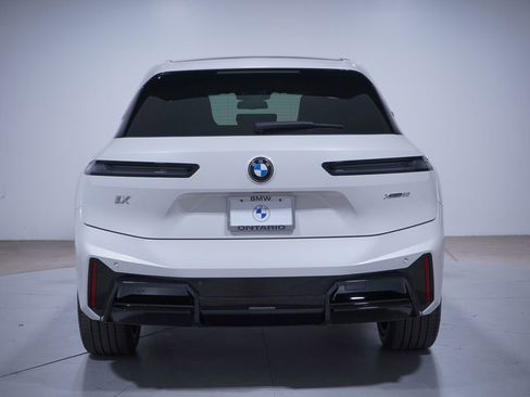 Used 2026 BMW iX xDrive60 w/ M Sport Package image 5