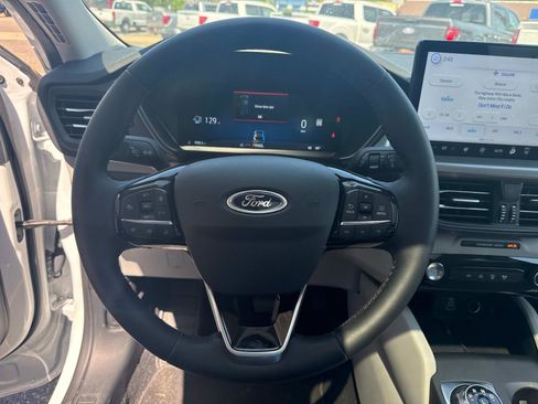 Used 2024 Ford Escape Active w/ Tech Pack #2 image 10