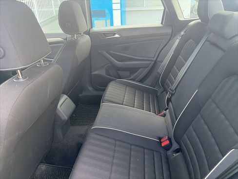 Used 2024 Volkswagen Jetta Sport image 13