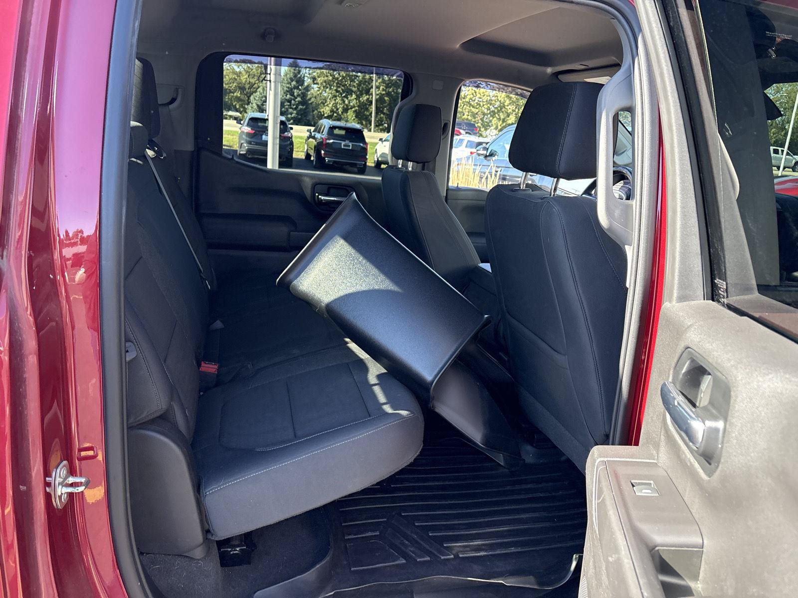 Used 2019 Chevrolet Silverado 1500 LT w/ All-Star Edition AWD/4WD image 11