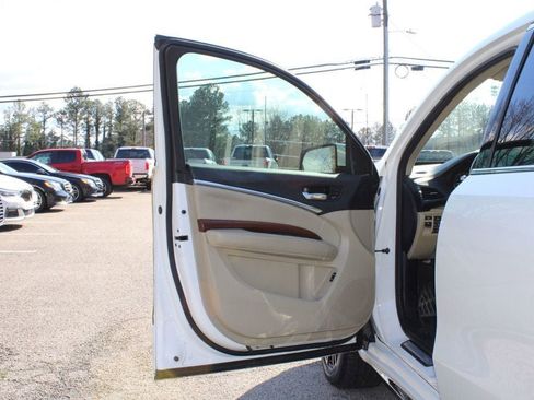 Used 2018 Acura MDX Sport Hybrid w/ Advance Pkg image 30