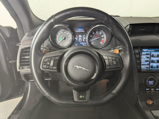 Used 2015 Jaguar F-TYPE R RWD image 13