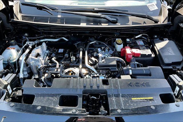 New 2027 Nissan Kicks SR w/ SR Premium Package FWD image 12