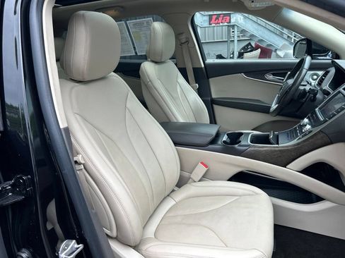 Used 2020 Lincoln Nautilus Reserve w/ Equipment Group 202A AWD/4WD image 45