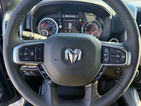 New 2026 RAM 1500 4x4 Crew Cab image 17