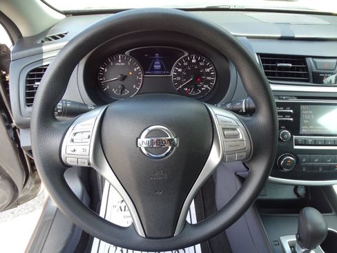 Used 2016 Nissan Altima 2.5 S FWD image 13
