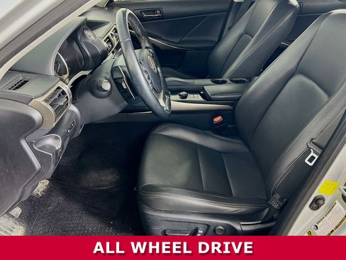 Used 2014 Lexus IS 250 AWD w/ Navigation Package image 3