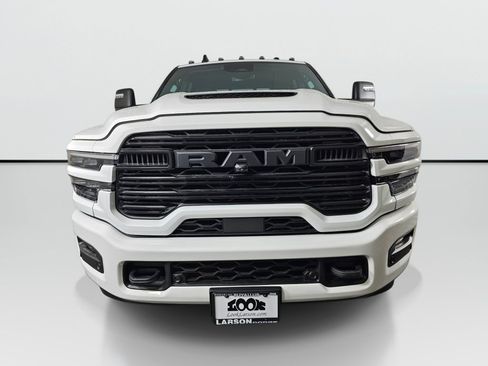 New 2026 RAM 2500 Laramie w/ Night Edition AWD/4WD image 9