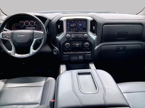 Used 2021 Chevrolet Silverado 1500 LT Trail Boss w/ Convenience Package II AWD/4WD image 16