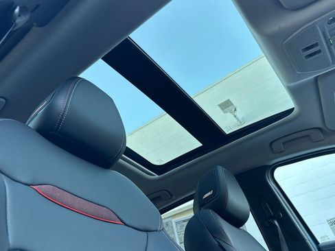 New 2026 Nissan Kicks SR image 15