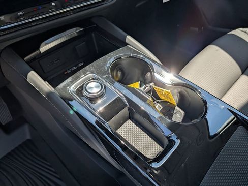 New 2026 Buick Envision Avenir AWD/4WD image 16
