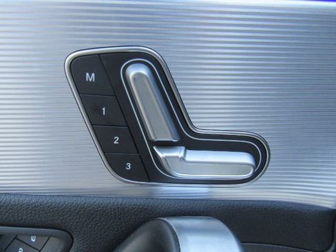 Used 2021 Mercedes-Benz A 220 w/ Premium Package image 17