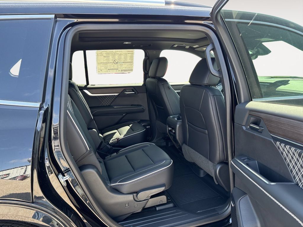 New 2026 GMC Acadia Denali w/ Super Cruise Package AWD/4WD image 22