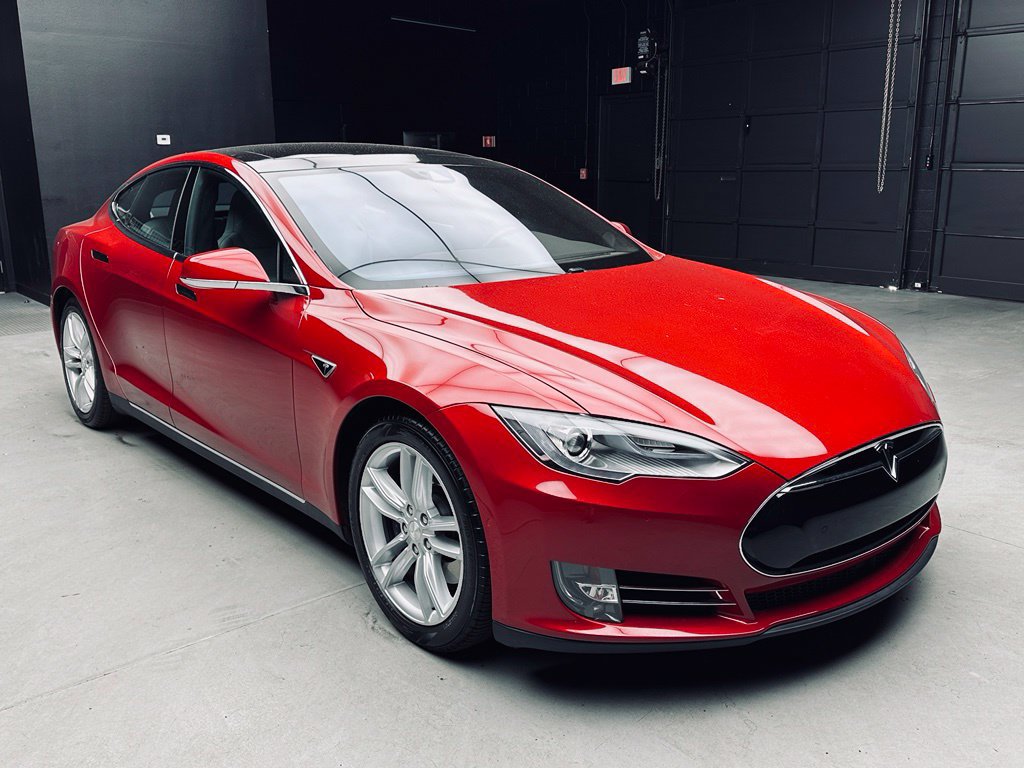 Used 2015 Tesla Model S 70D AWD/4WD image 10