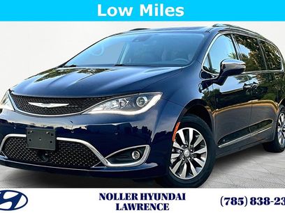 Used 2020 Chrysler Pacifica Limited