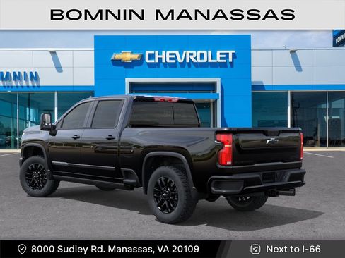 New 2026 Chevrolet Silverado 2500 High Country w/ High Country Premium Package AWD/4WD image 4