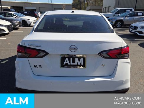 Used 2025 Nissan Versa S w/ Trunk Package FWD image 4