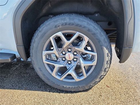 New 2026 GMC Sierra 1500 SLT w/ SLT Premium Plus Package image 31