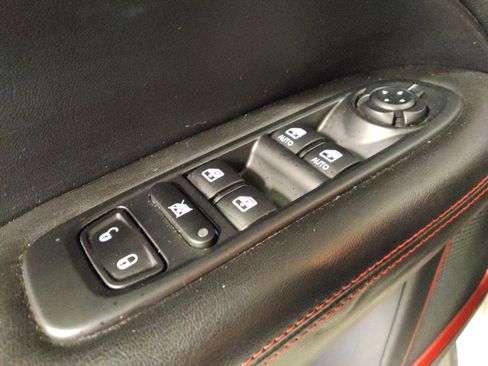 Used 2018 Jeep Compass Trailhawk w/ Leather Interior Group AWD/4WD image 27