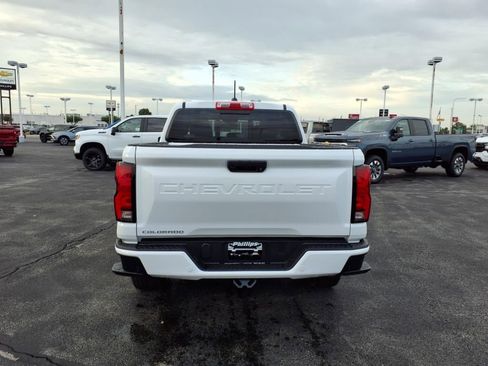 New 2025 Chevrolet Colorado LT w/ LT Convenience Package AWD/4WD image 5