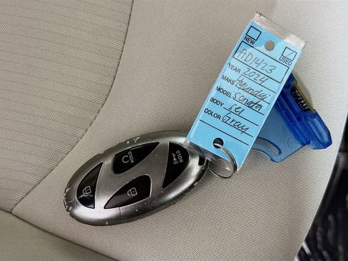 Used 2024 Hyundai Sonata SEL FWD image 35