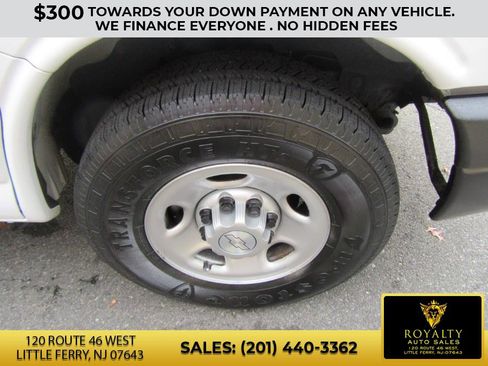 Used 2015 Chevrolet Express 2500 LS image 20