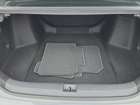 Used 2025 Honda Accord Sport image 31