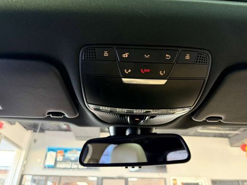 Used 2018 Mercedes-Benz GLC 300 4MATIC w/ Multimedia Package image 20