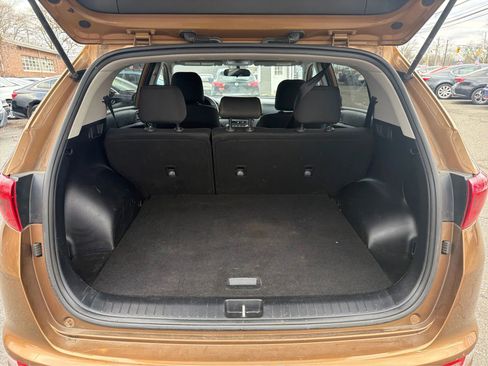 Used 2017 Kia Sportage LX image 12