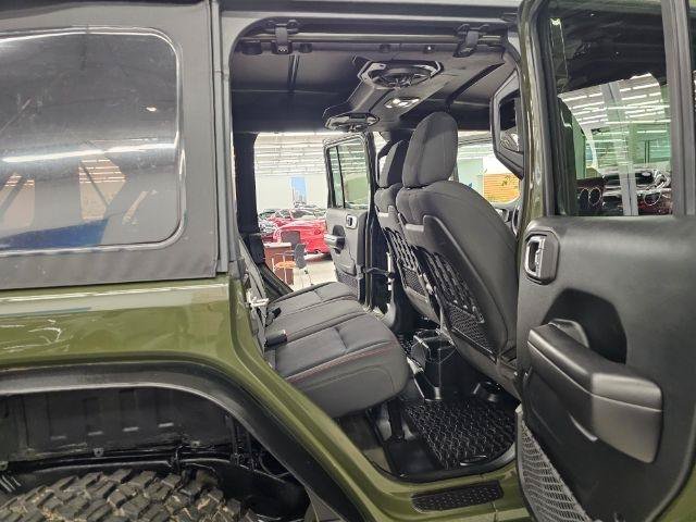 Used 2020 Jeep Wrangler Unlimited Rubicon AWD/4WD image 11