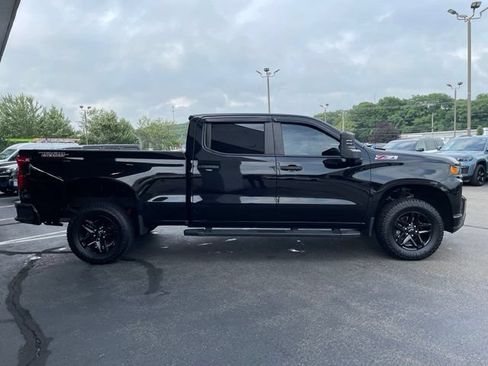 Used 2019 Chevrolet Silverado 1500 Custom Trail Boss AWD/4WD image 4