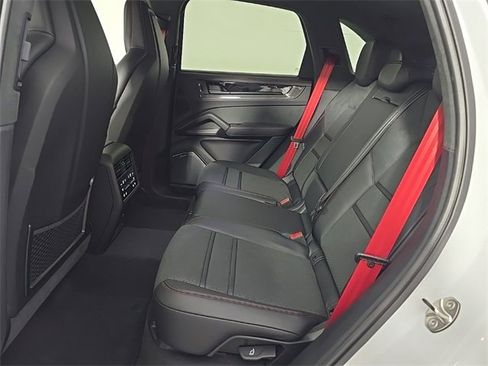 New 2025 Porsche Cayenne GTS image 15