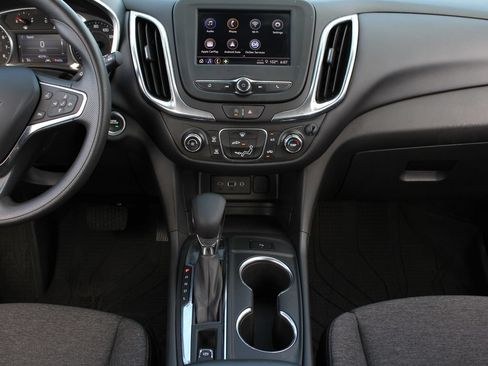 Used 2023 Chevrolet Equinox LT w/ LPO, Floor Liner Package AWD/4WD image 23