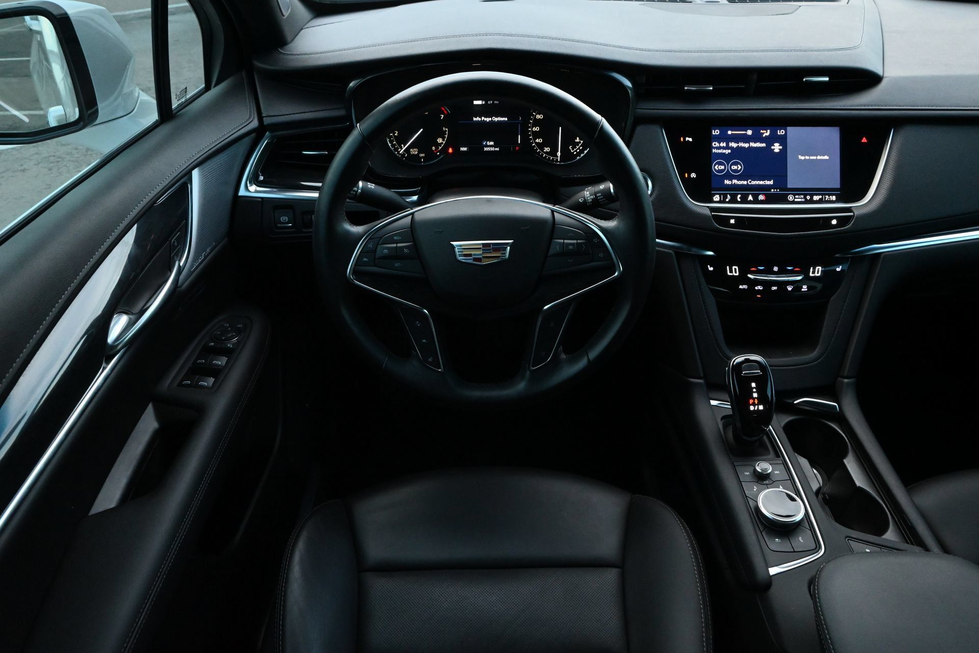 Certified 2023 Cadillac XT5 Premium Luxury FWD image 9