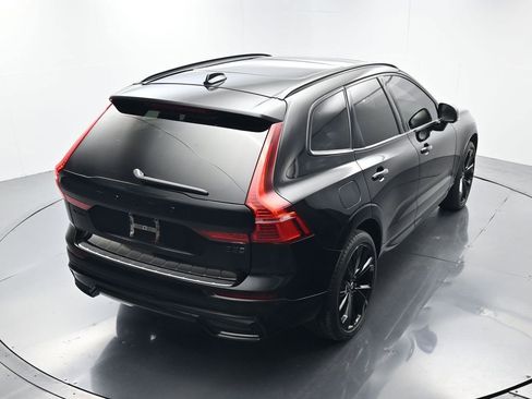 Used 2024 Volvo XC60 B5 Ultimate w/ Protection Package Premier AWD/4WD image 36