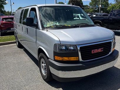 Used 2019 GMC Savana 2500 Extended w/ Enhanced Convenience Package