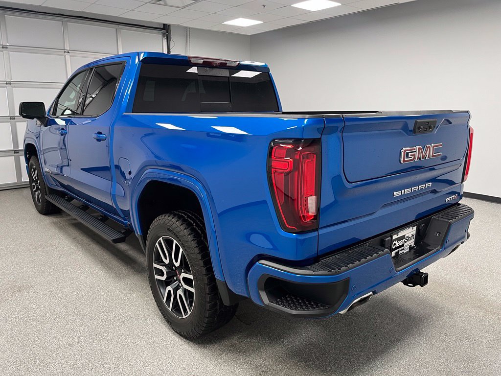 Used 2023 GMC Sierra 1500 AT4 w/ Technology Package AWD/4WD image 7