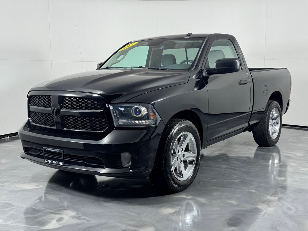 Used 2014 RAM 1500 Express RWD image 10