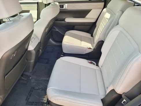 New 2025 Hyundai Santa Fe Calligraphy image 6