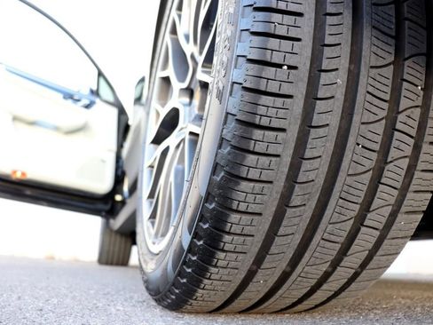 Used 2017 Porsche Macan S image 88