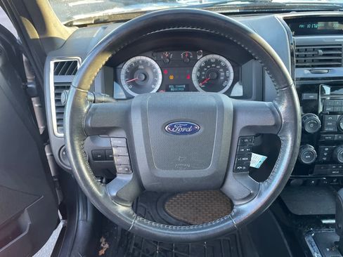Used 2009 Ford Escape Limited image 14