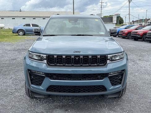 New 2026 Jeep Grand Cherokee Limited AWD/4WD image 24