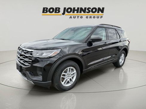 New 2026 Ford Explorer Active AWD/4WD image 7